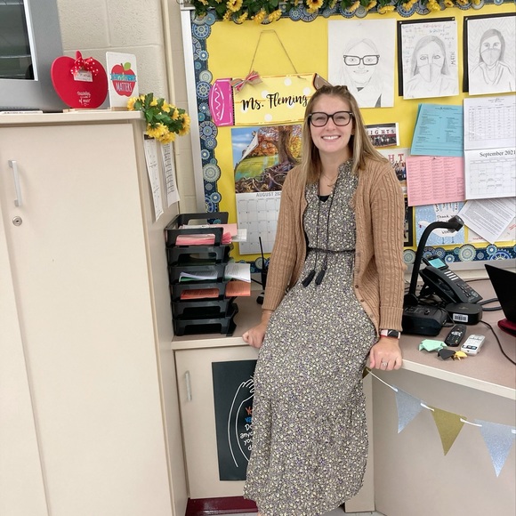 Meet your Posher, Jaclyn - Picture 5 of 7